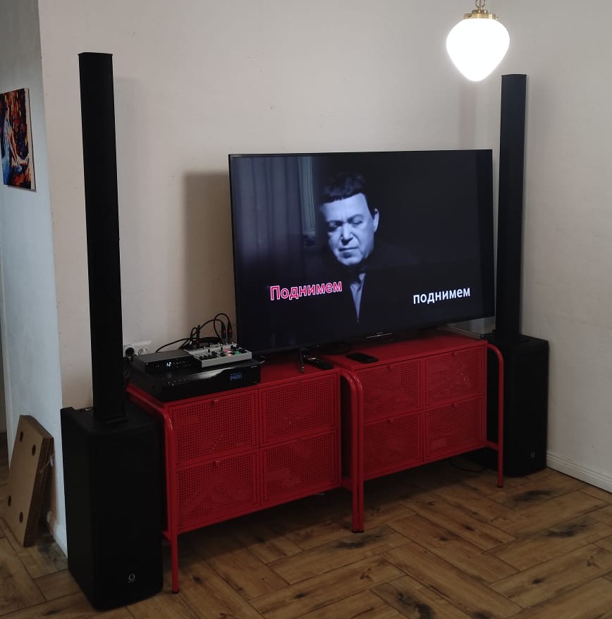 Turbosound IP1000 и караоке ast